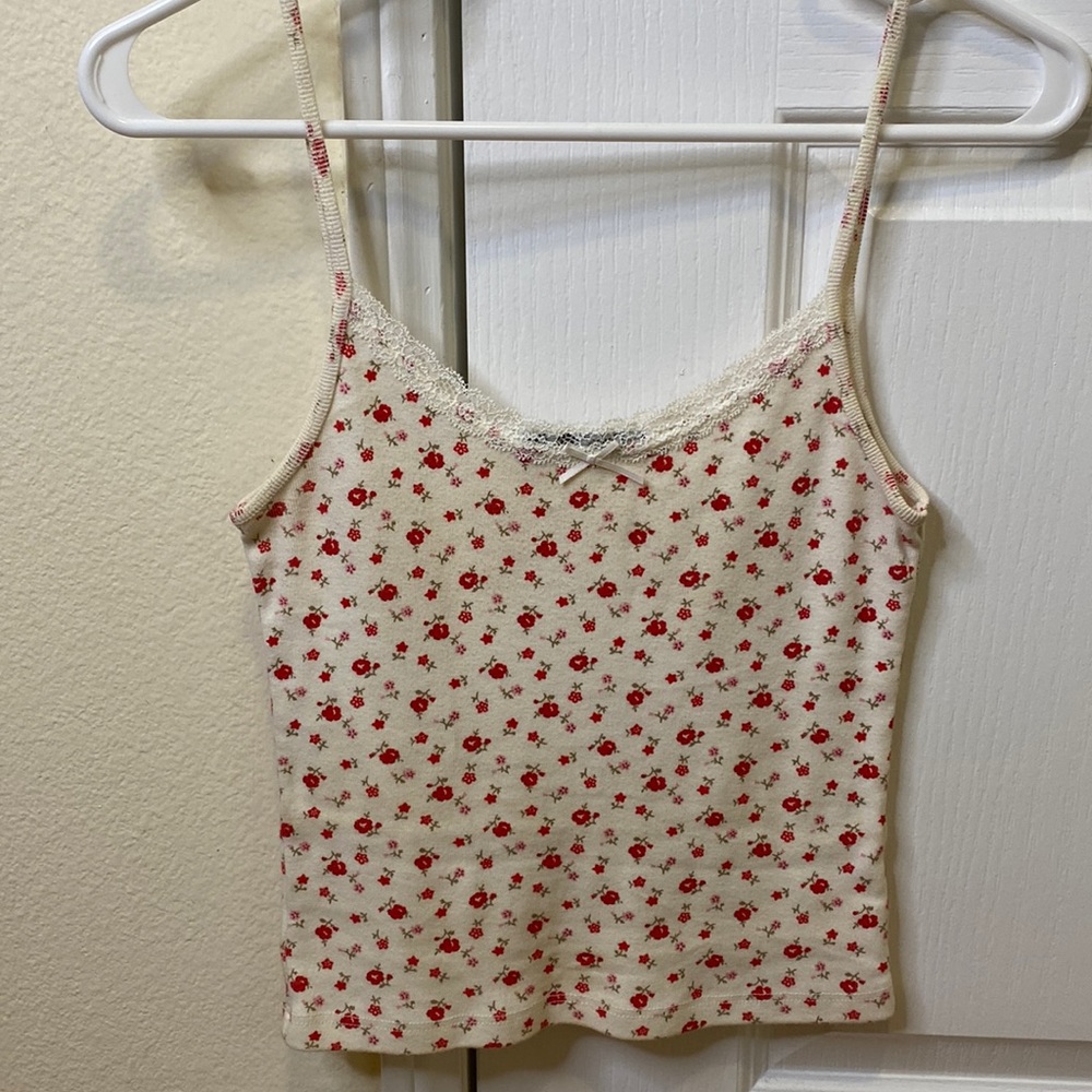 Brandy Melville rose tank top